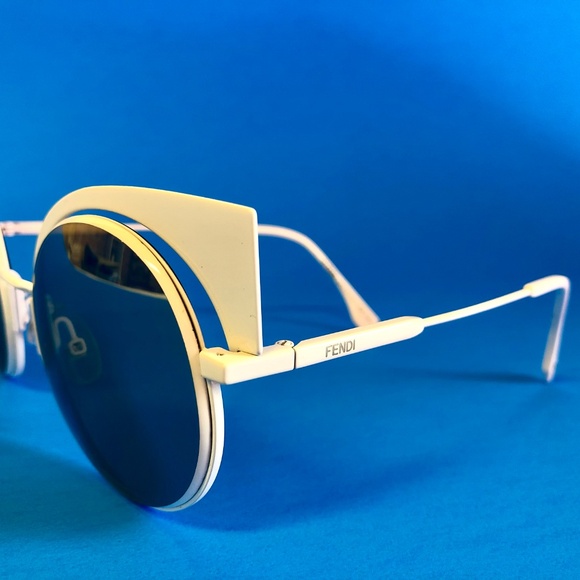 Fendi FF 0177/S White Cat-Eye Round Sunglasses main image 14